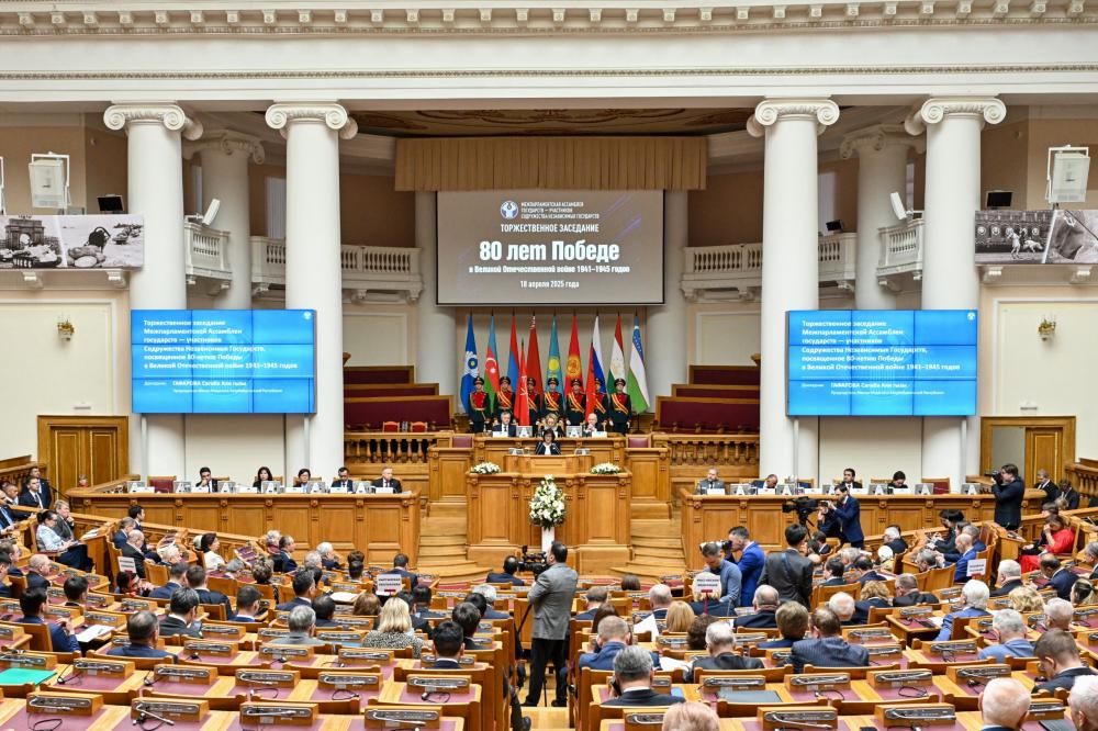 Milli Məclisin sədri Sahibə Qafarova MDB PA-nın faşizm üzərində Qələbənin 80 illiyinə həsr olunmuş təntənəli iclasında çıxış edib