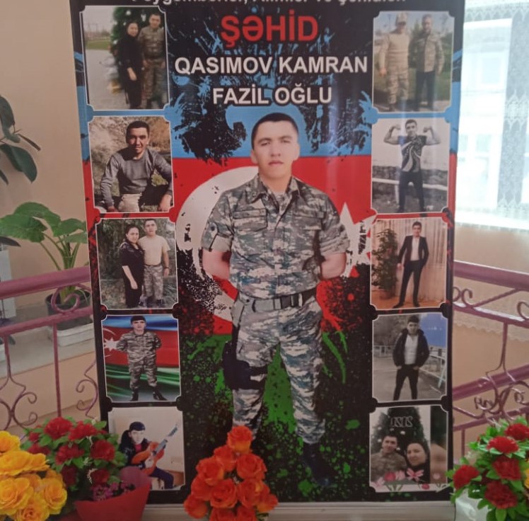Vətən müharibəsi şəhidi Qasımov Kamran Fazil oğlunun il mərasimi keçirilib