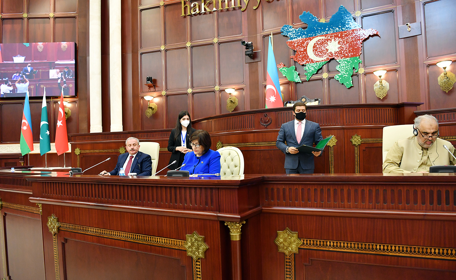 Chairs of Parliaments of Azerbaijan, Turkey, Pakistan Hold Their First Trilateral Meeting 